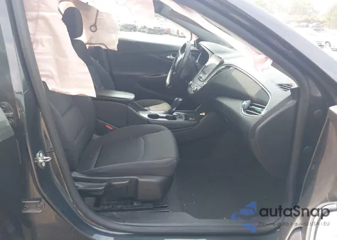 2018 Chevrolet Malibu Lt from USA, damaged, VIN 1G1ZD5ST8JF130521